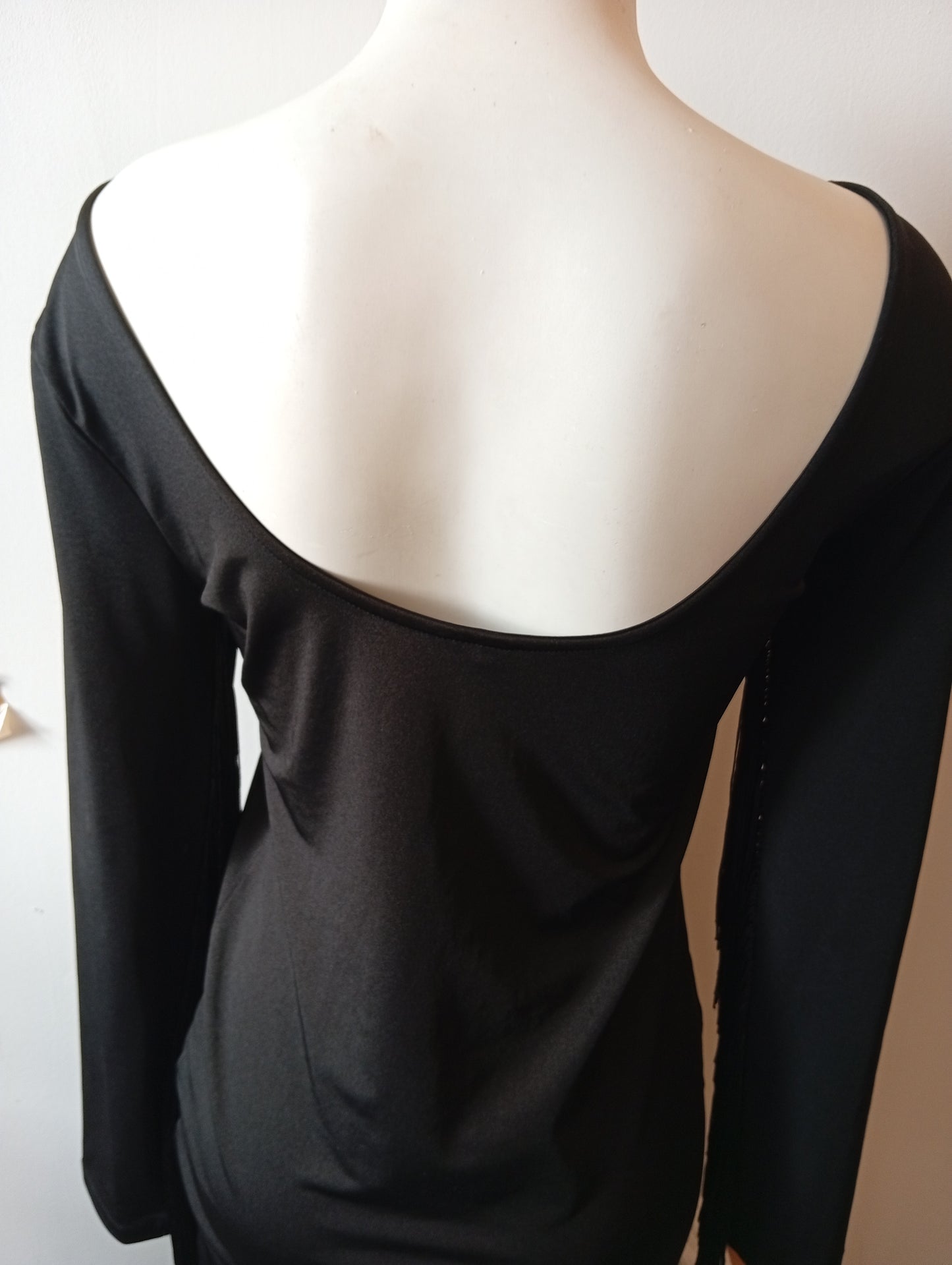 Robe Divided Femme Taille 44 Manches Longues à Franges. H001