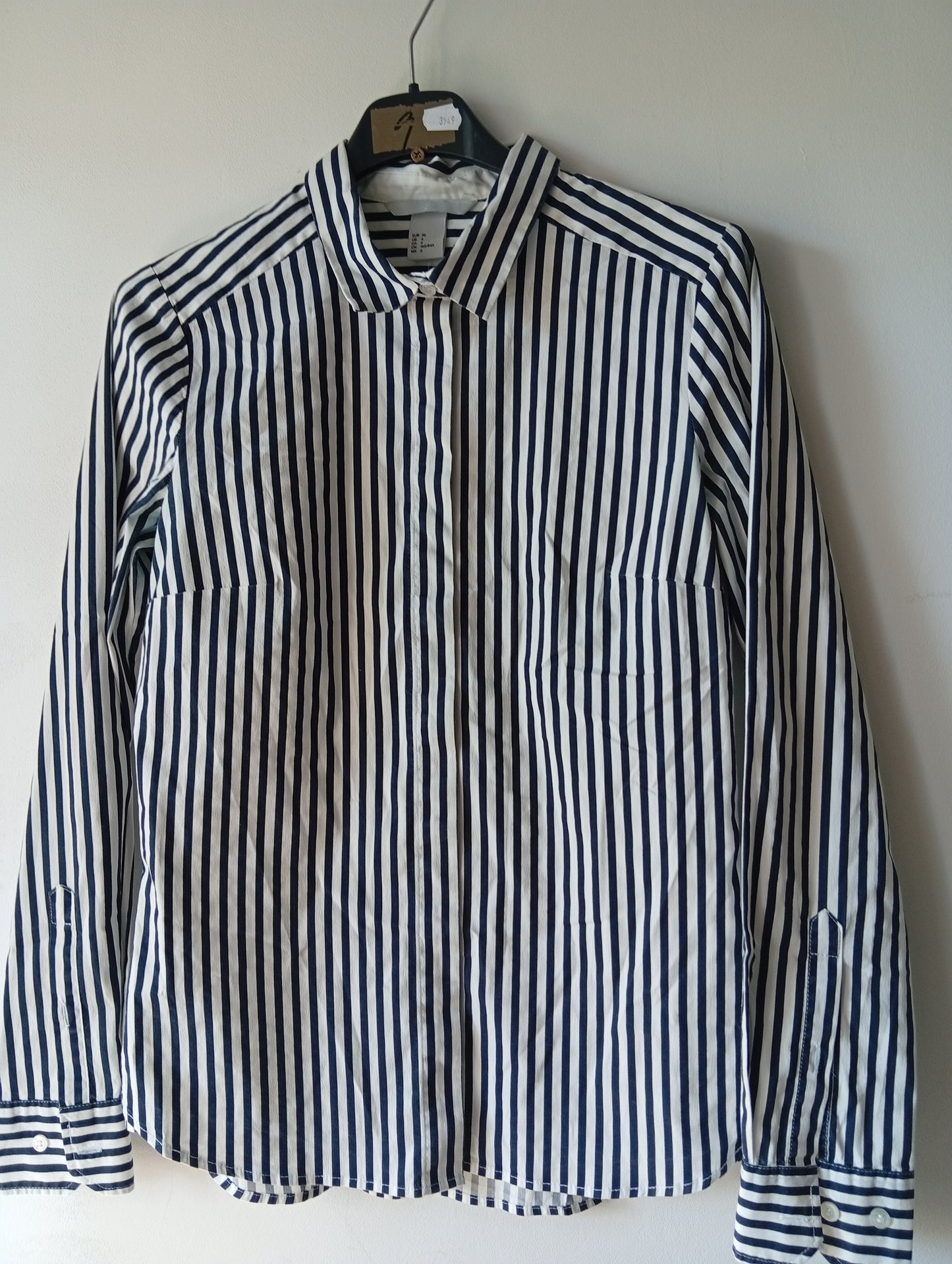 Chemise Femme H&M Rayures Bleu Marine et Blanc - Taille 36. L005