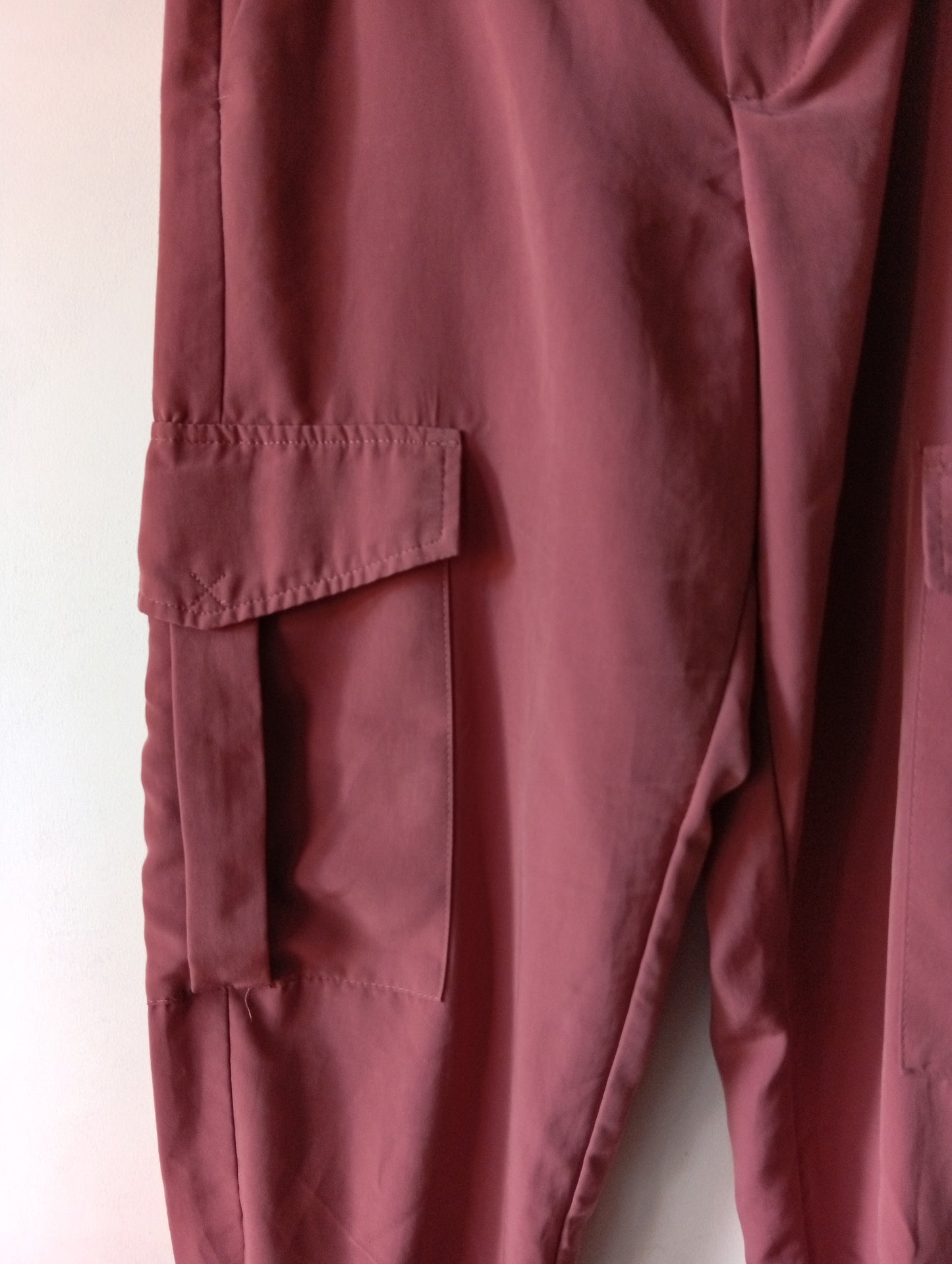 Pantalon cargo Zara - Taille S - Taille élastique. L002