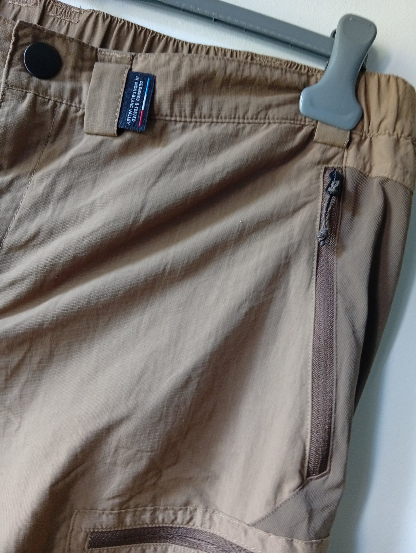 Bermuda cargo Decathlon - Taille 50 - Couleur marron. L0038