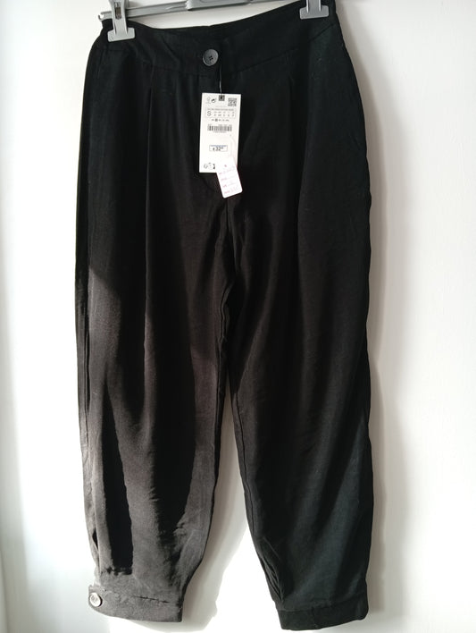 Pantalon noir Zara taille S neuf avec étiquette. E0019