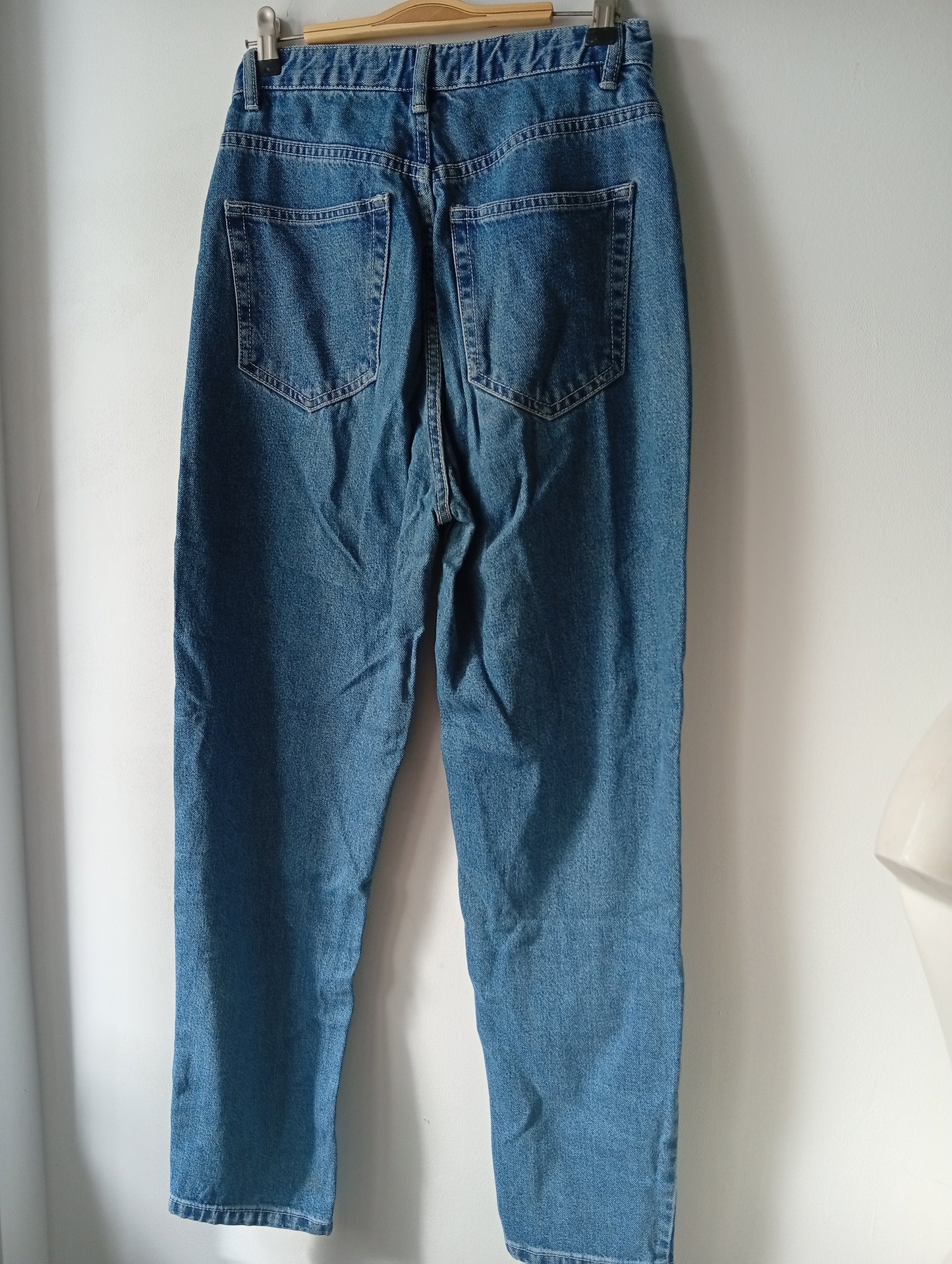 Jean homme Pull and Bear - Taille 34. K0025