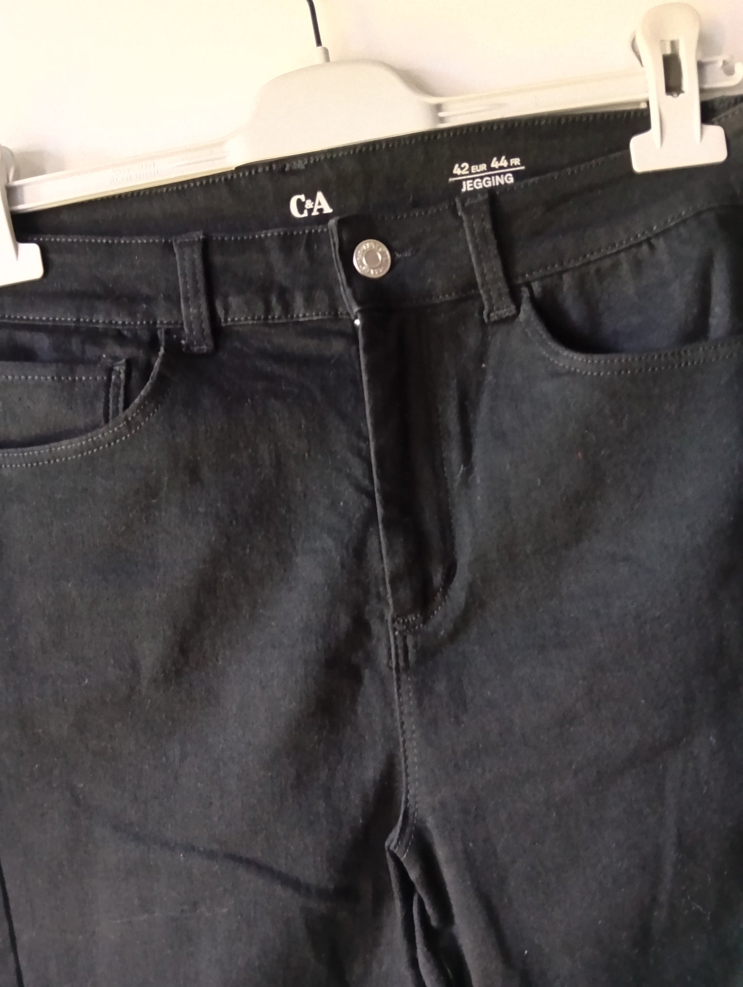 Jegging femme C&A noir - Taille 42 EU / 44 FR. L0032