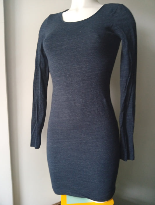 Robe femme H&M Bleu Nuit XS manches longues. B007