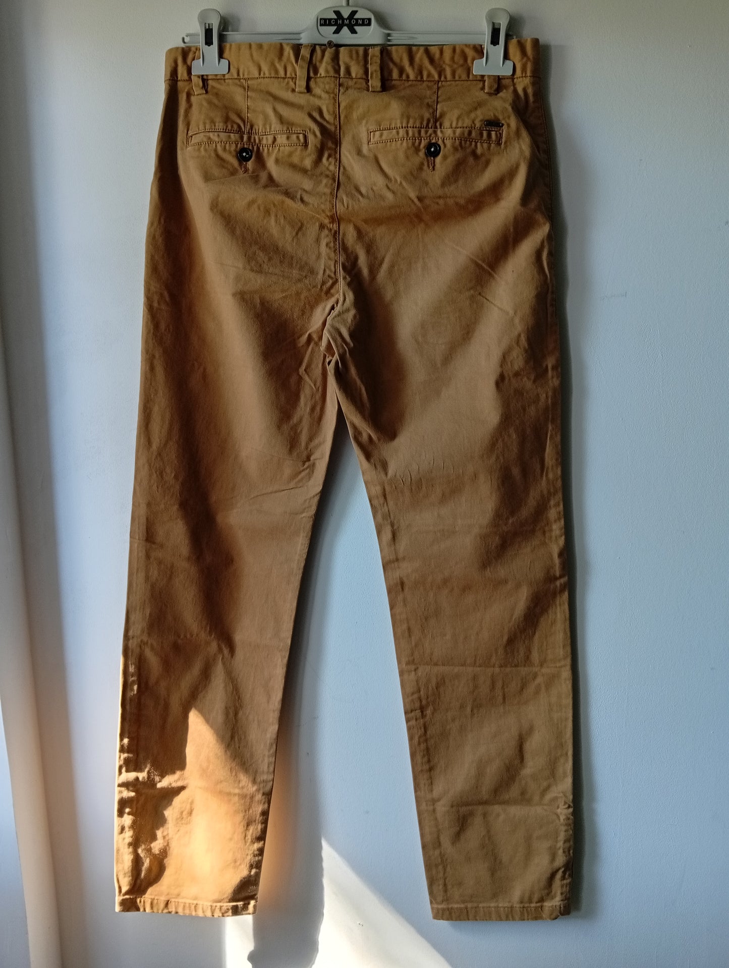 Pantalon homme Brice - Taille 40 Regular - Couleur moutarde. L0033