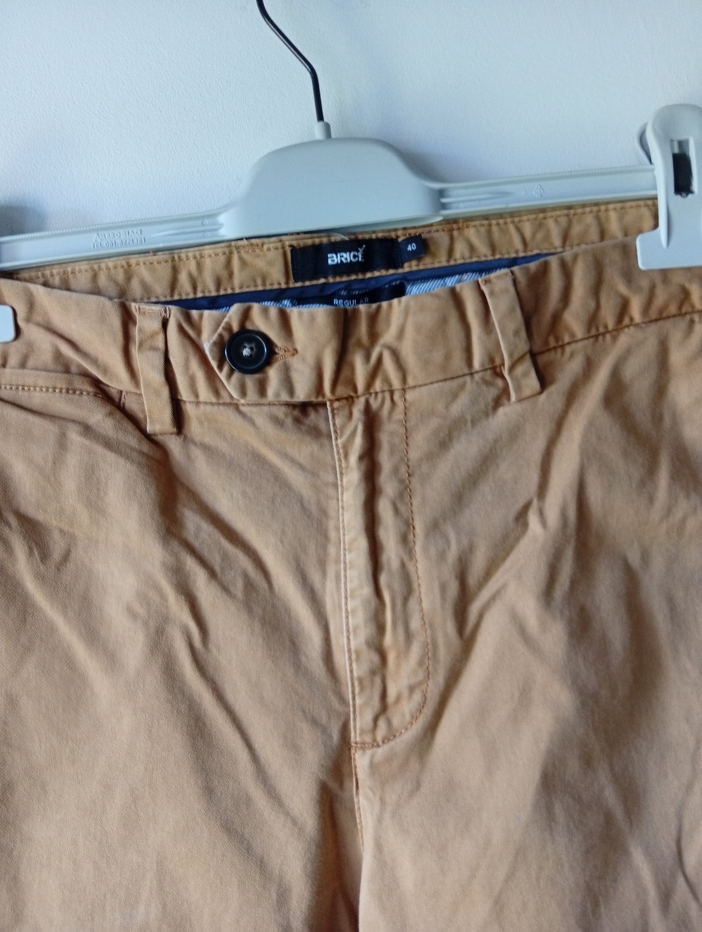 Pantalon homme Brice - Taille 40 Regular - Couleur moutarde. L0033