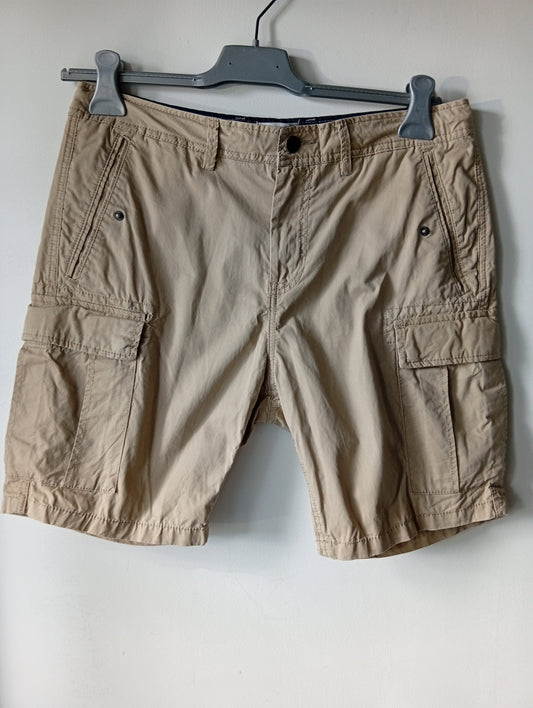 Bermuda homme Jules taille 40 beige. E0038