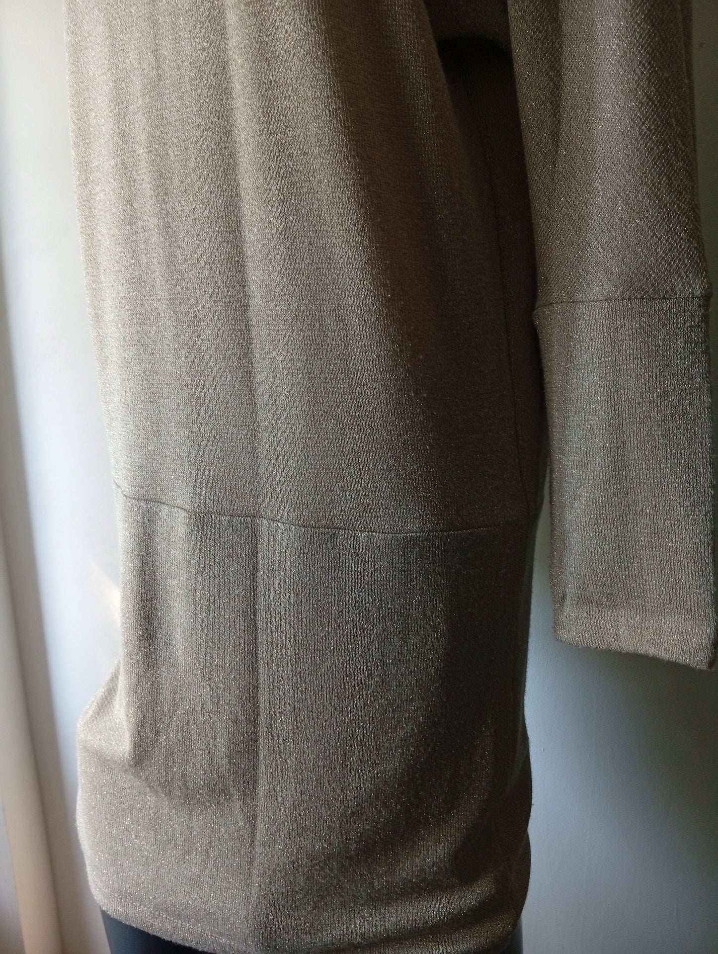 Robe élégante MS mode - Taille L - Couleur doré - Manches longues. L0025