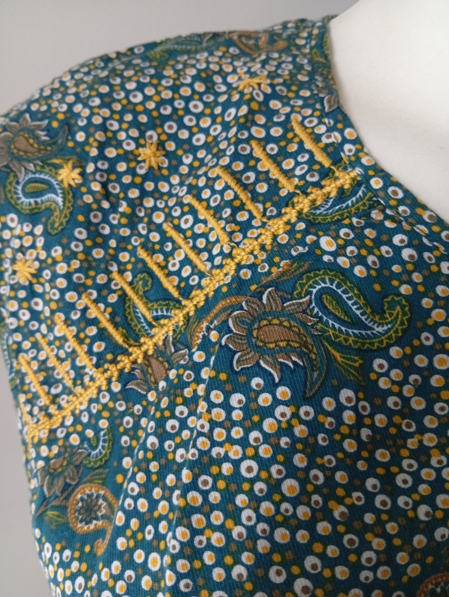 T-shirt sans manche Bérénice - Taille 36. B0014