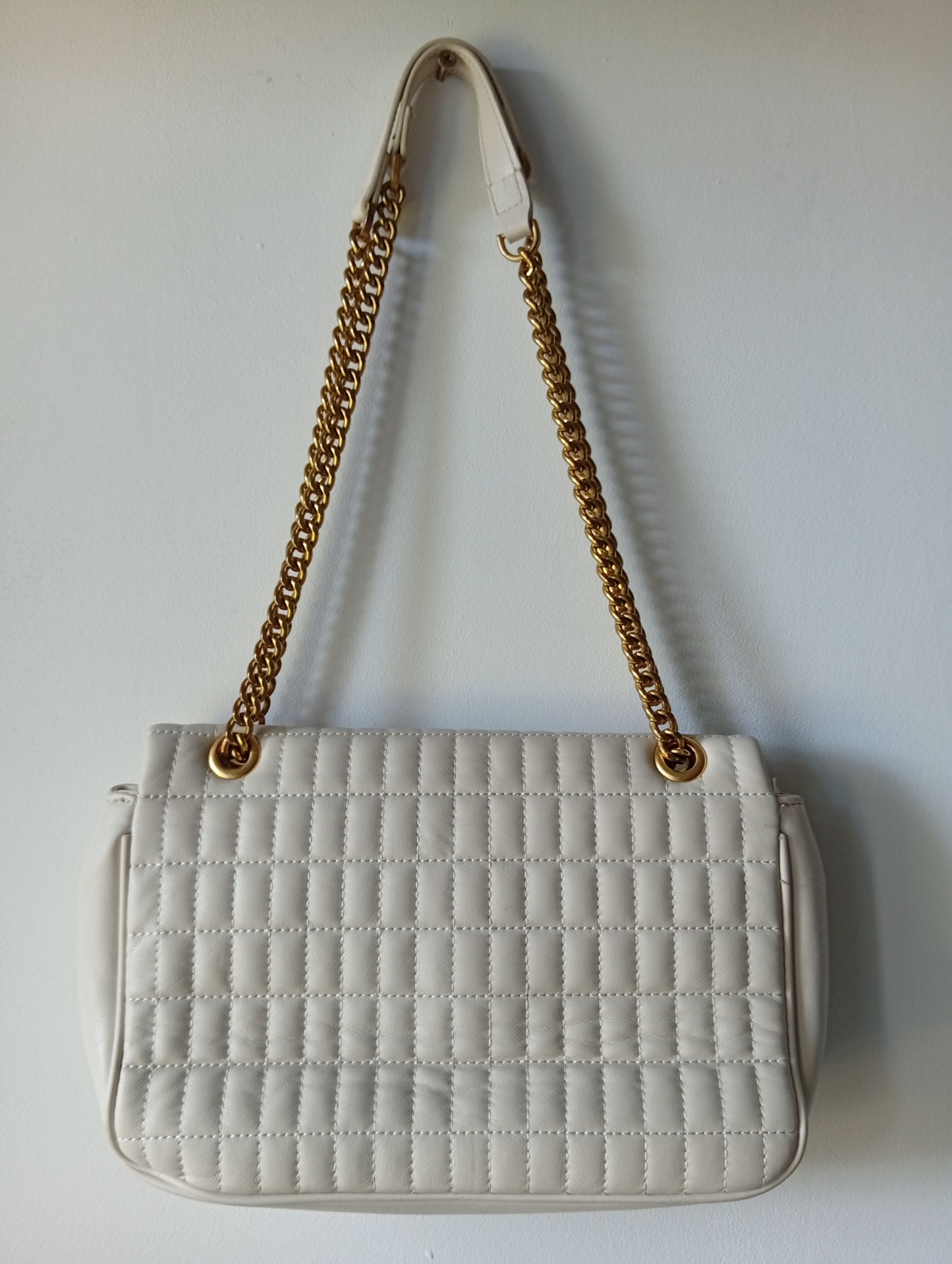 Petit sac à main MNG avec chaîne. E005