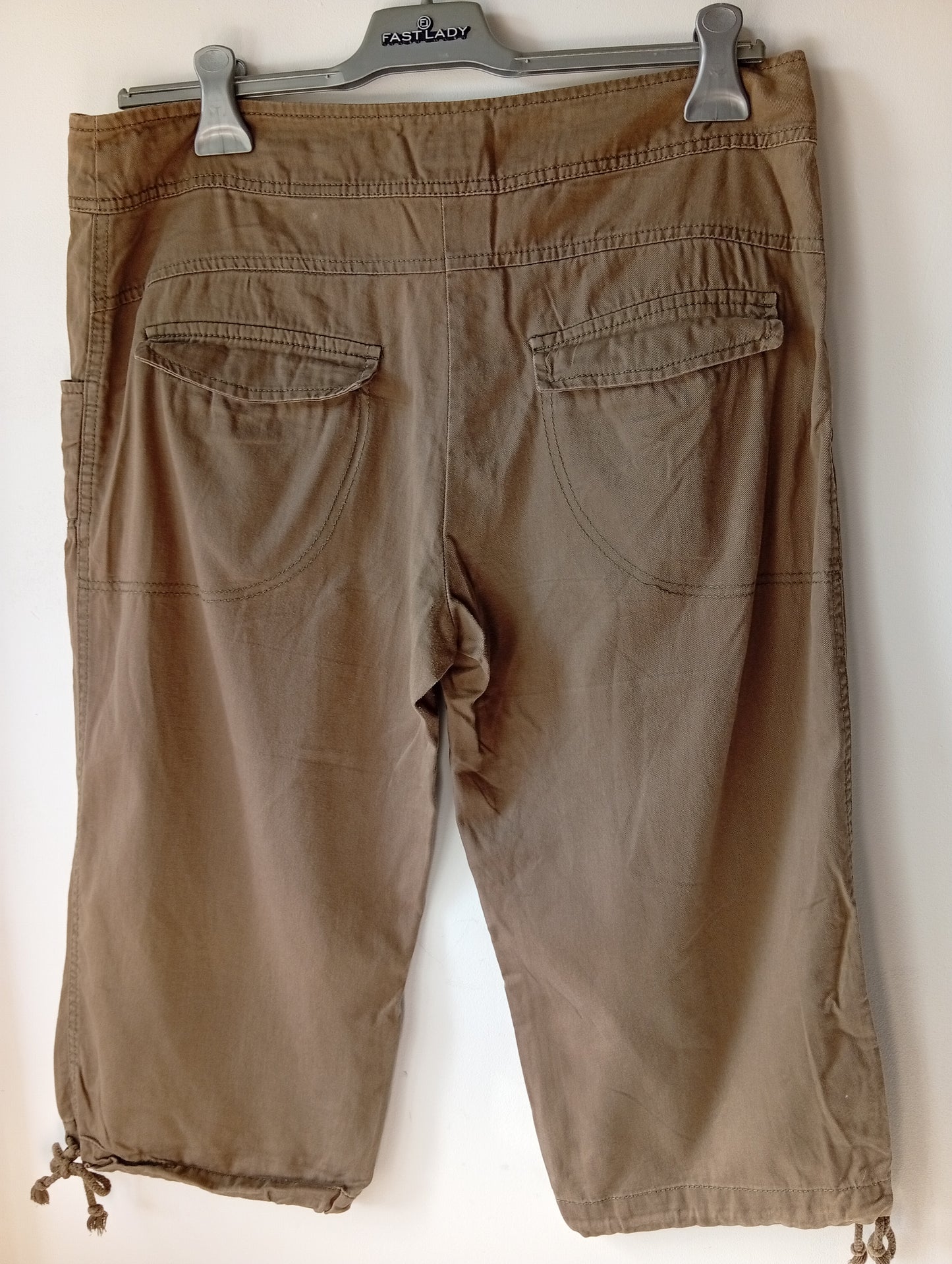 Pantacourt homme H&M - Taille 44. F006