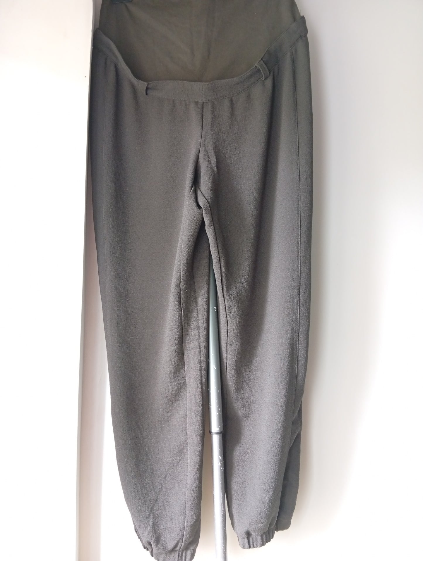 Pantalon Maternité Kiabi - Kaki - Taille 40. C0022