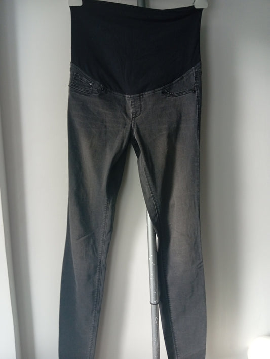 Pantalon super skinny maternité noir T38.  A0035