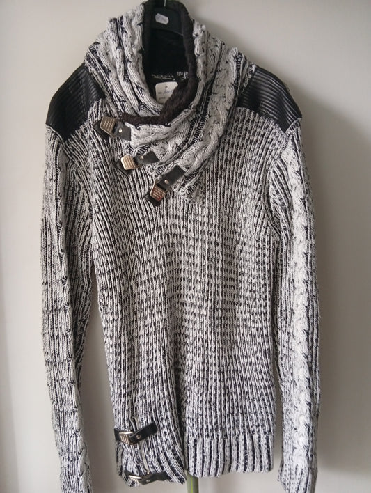 Pull Homme Black Soul - Taille M - Blanc et Noir. D005