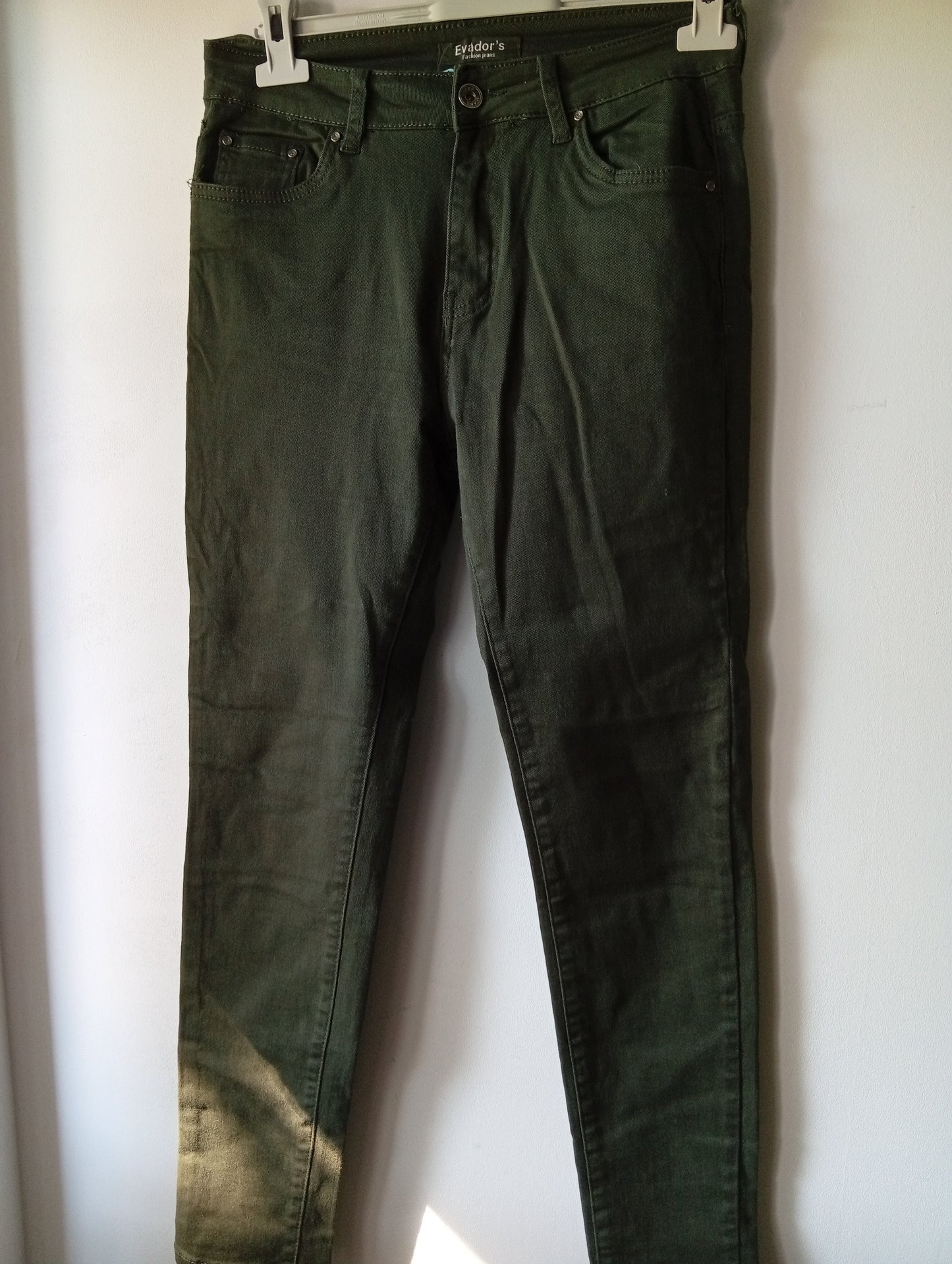 Jean homme Evador's - Taille 40 - Couleur kaki. L0037