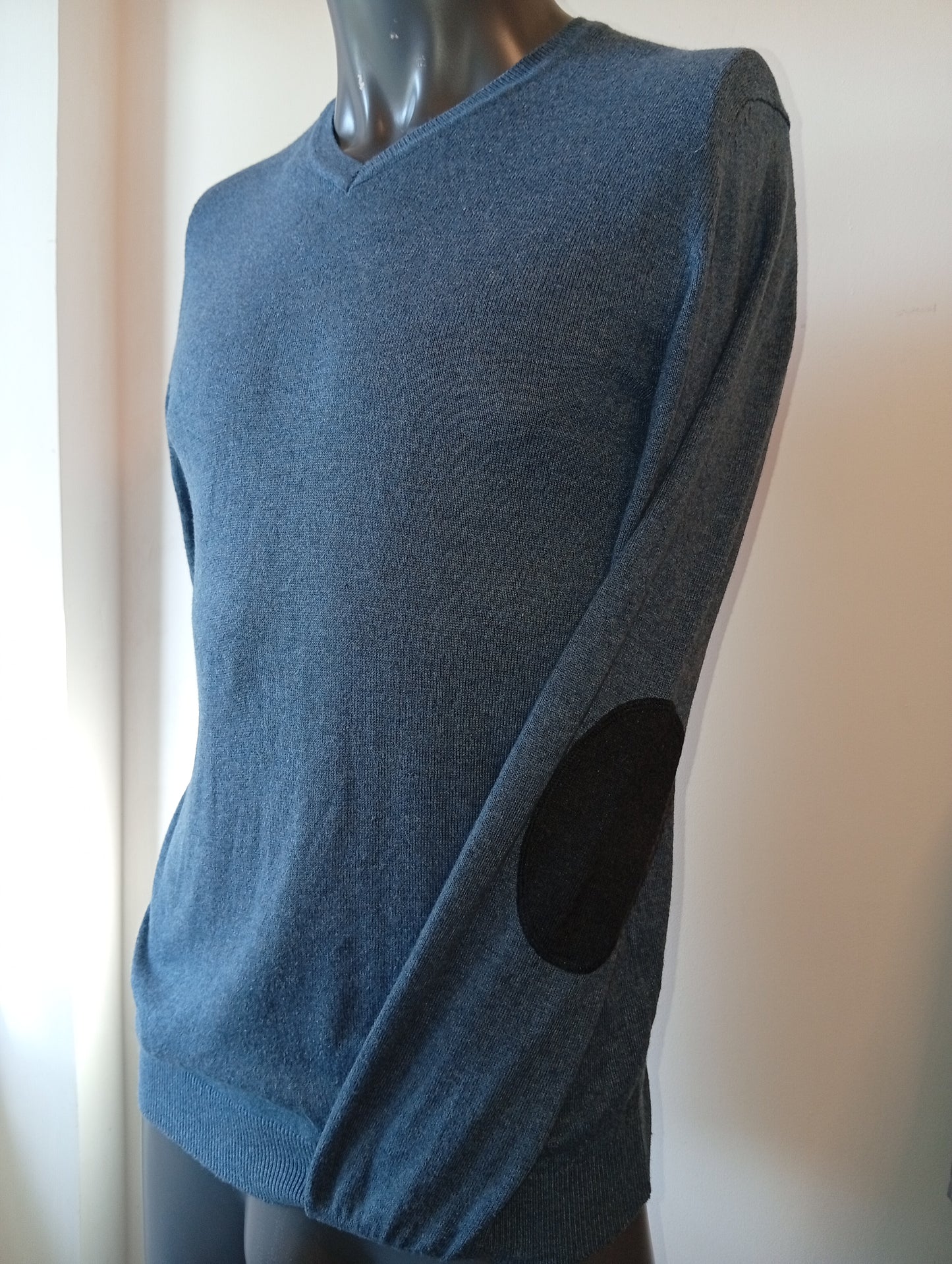 Pull Homme Celio Col V Patch Coudes Taille S. H0027