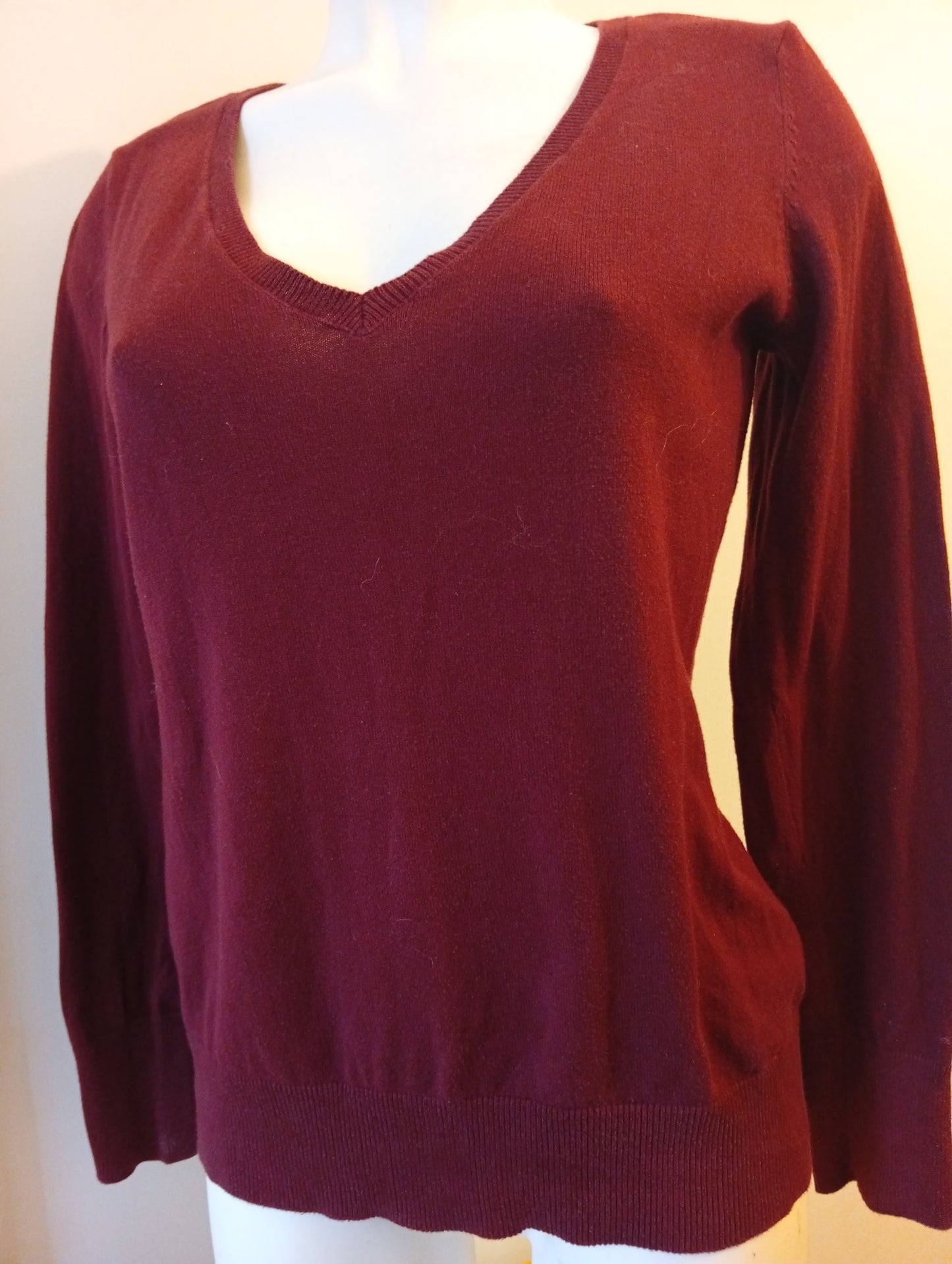 Pull femme H&M bordeaux - Taille M.  A002