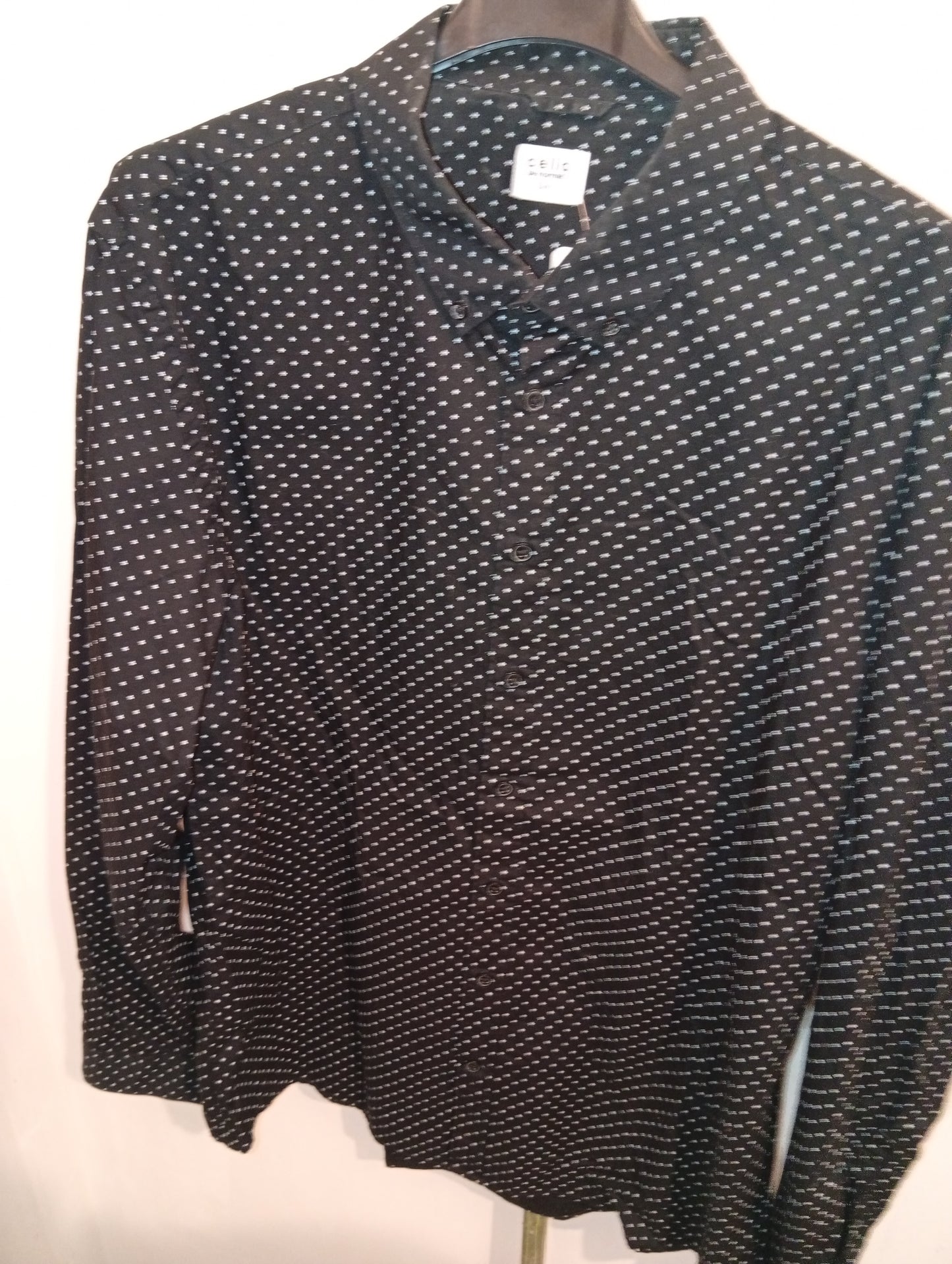 Chemise homme slim Celio noire avec motif - Taille XL (43-44 cm)