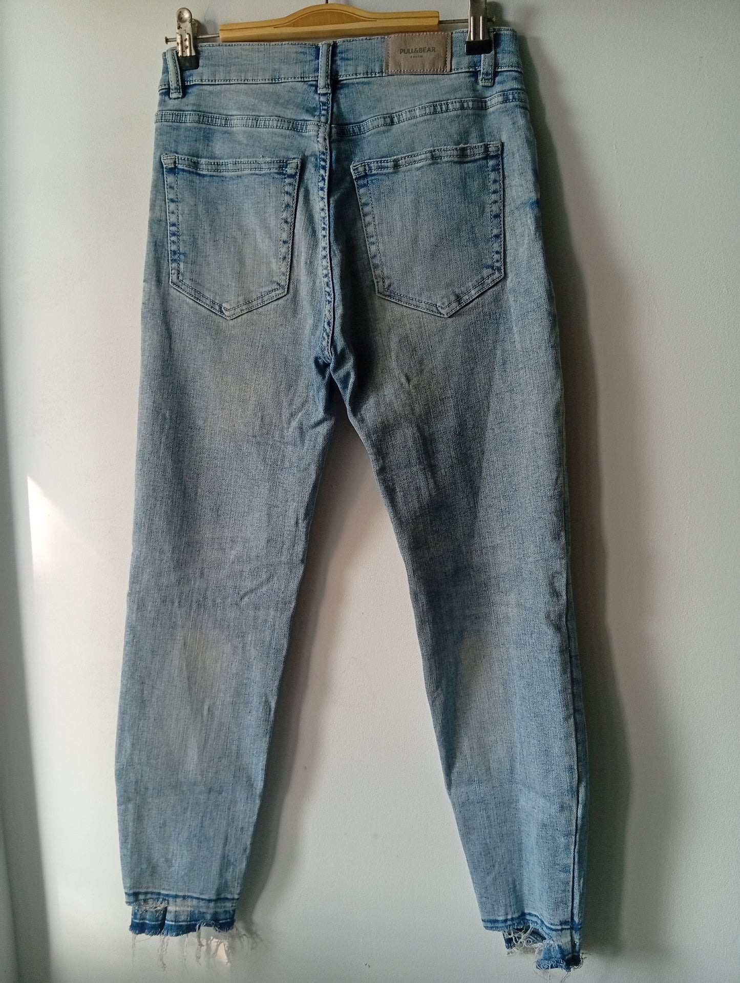 Jean homme Pull and Bear taille 36. F0011
