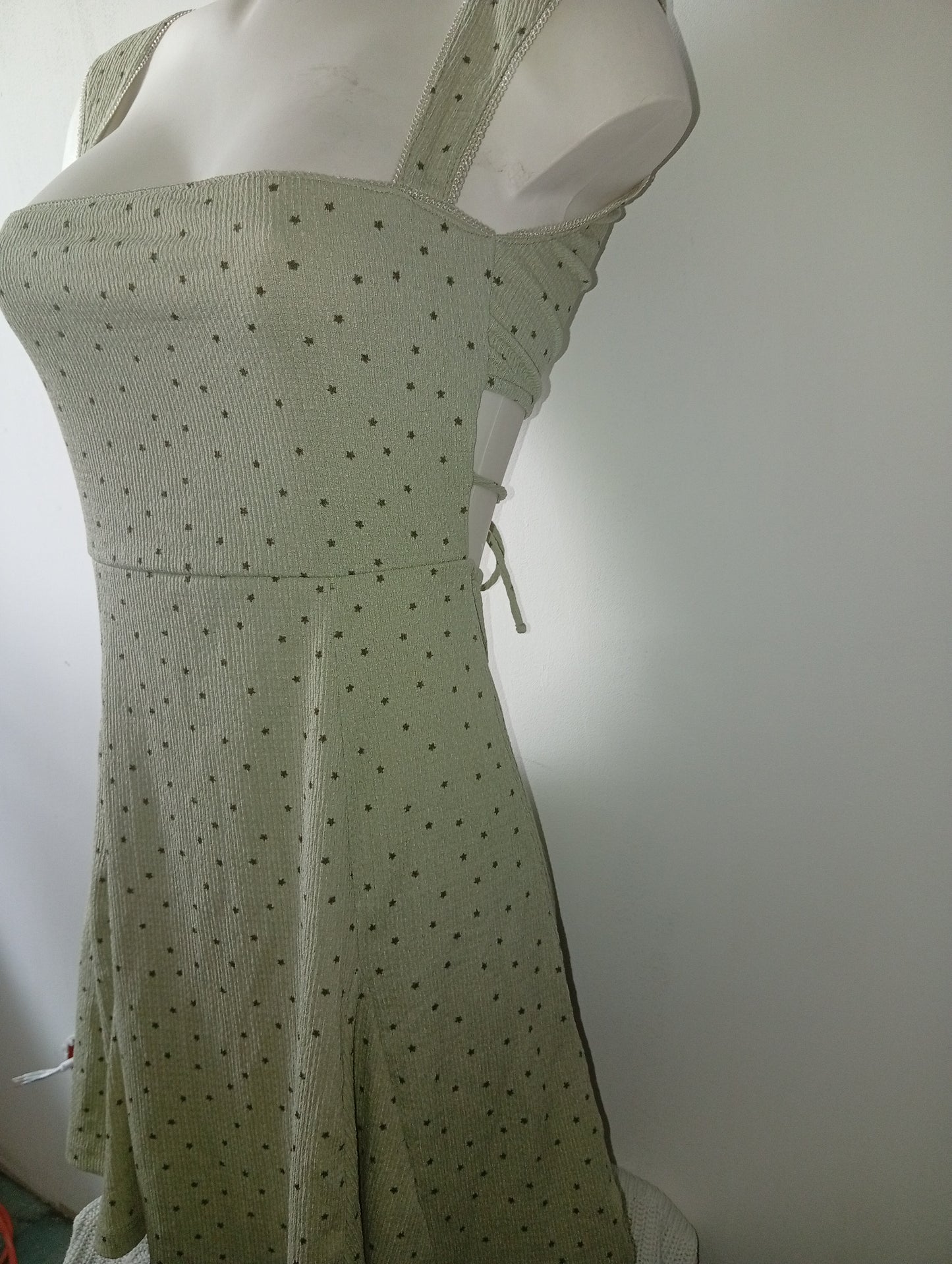 Robe sans manche Bershka - Kaki - M. K0013