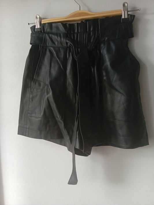 Short simili cuir Zara Basic - Noir - XS. K0011